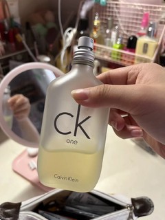 ck清新柑橘调中性香水