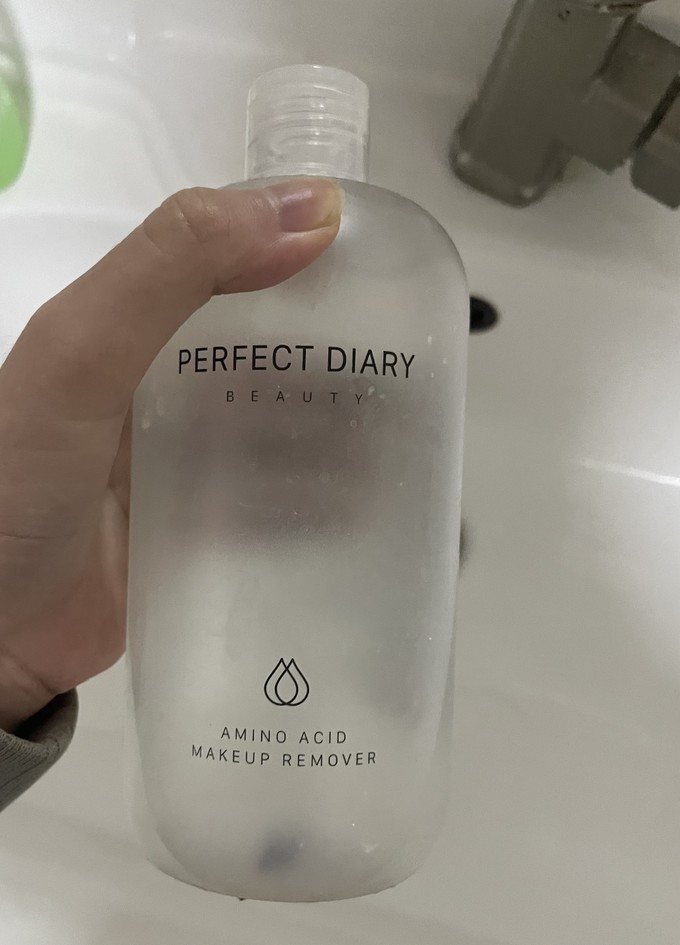 完美日记卸妆水