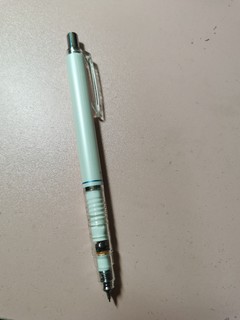 自动铅笔-不断铅的自动铅笔