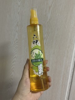 很好闻的花露水 驱蚊效果很不错