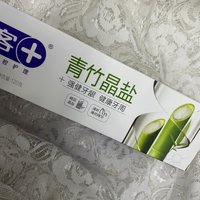 洗漱用品日记：舒克青竹晶盐牙膏