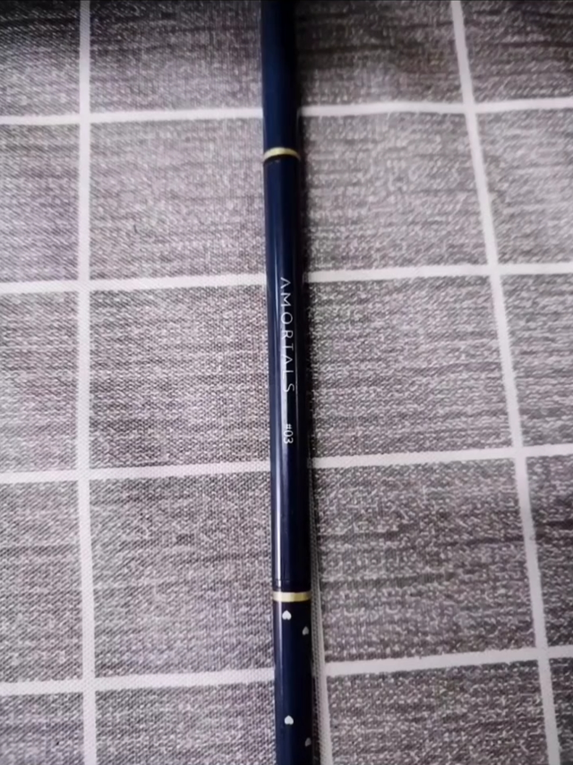 选一支好用的眉笔过情人节吧！