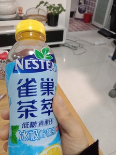 雀巢低糖果汁茶饮料