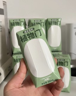 乳糖不耐受的姐妹赶快冲 植物开麦儿童豆奶