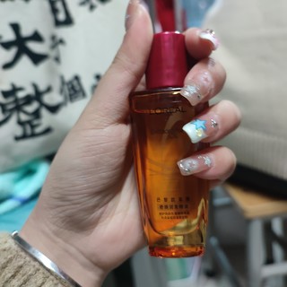 欧莱雅的小红瓶是我用过最好用的护发精油！