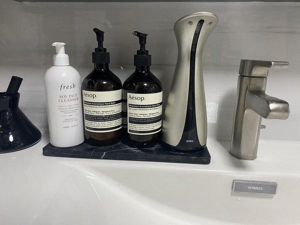 感应洗手机，洗个手还得搞这么麻烦？