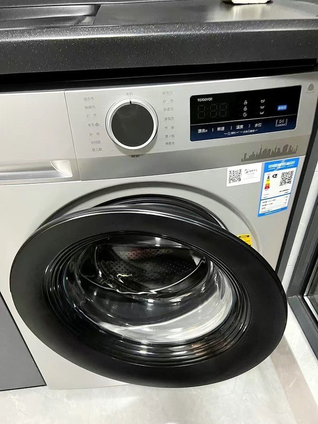 小天鹅滚筒洗衣机