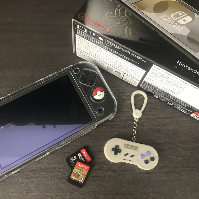 任天堂Switch Lite《宝可梦珍钻》限定机伪开箱！