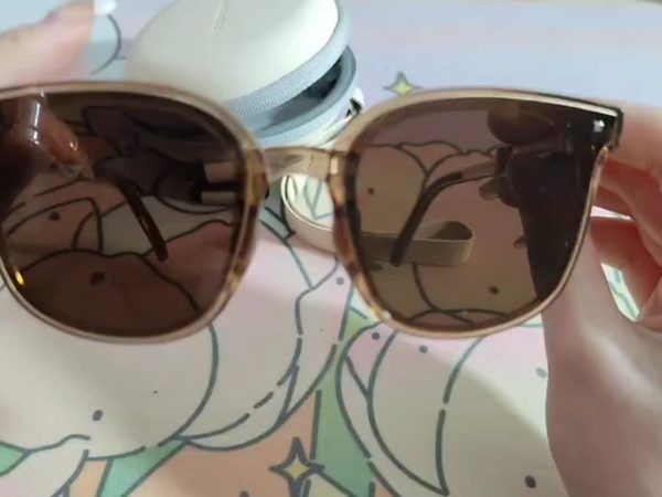 夏天女孩子怎么能没有一副墨镜🕶️