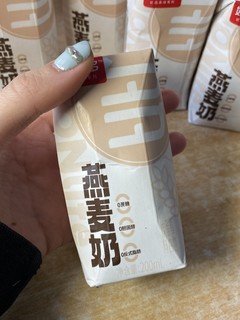 早餐必备燕麦奶！！口感好丝滑啊啊啊