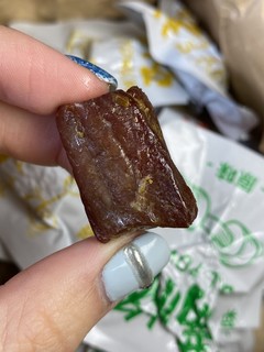 即食牛肉干也太豪啦！大块超过瘾