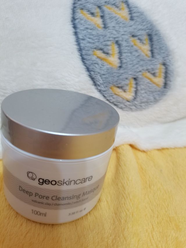 纽西之谜清洁泥膜补水改善黑头控油