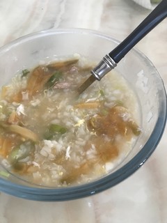 早餐：榨菜配粥，真的好吃不腻！