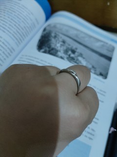 象征爱意的范琦戒指💍