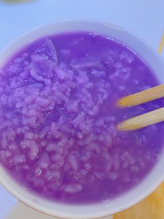 紫薯粥：不知道的以为是大郎喝药了