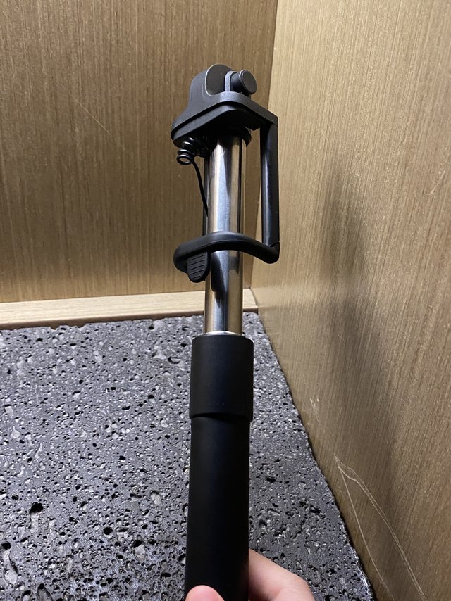 现在真的还有人用自拍杆吗