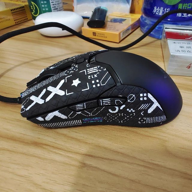 电竞鼠标，小手必备～