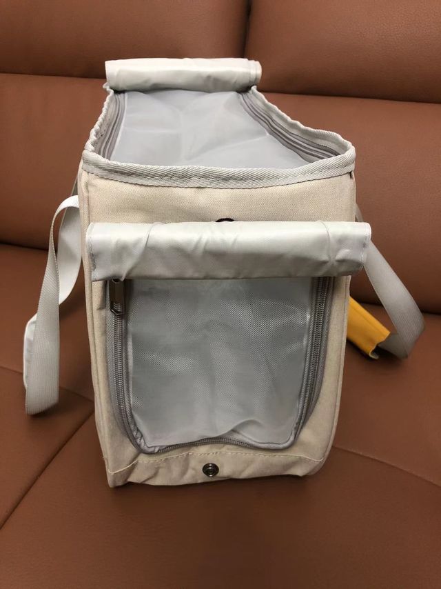 ​宠物｜这个手提猫包真的好轻！