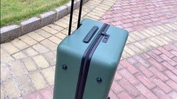 不莱玫大容量行李箱女拉杆箱男万向轮密码旅行箱26英寸plus登机箱 绿色