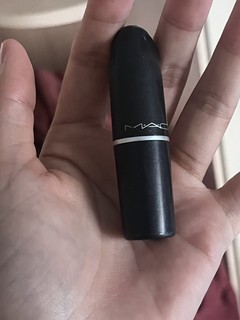 最经典的mac色真的很美