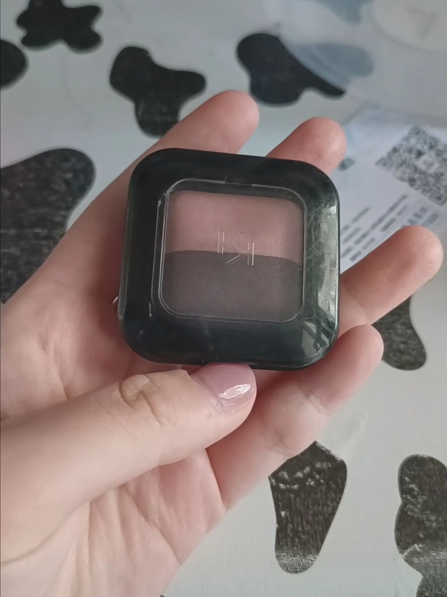 KIKO干湿两用双色烘焙眼影它来了