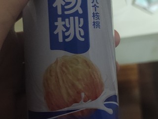 六个核桃罐装饮料