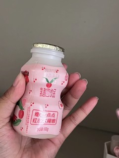 樱桃味的一款饮料