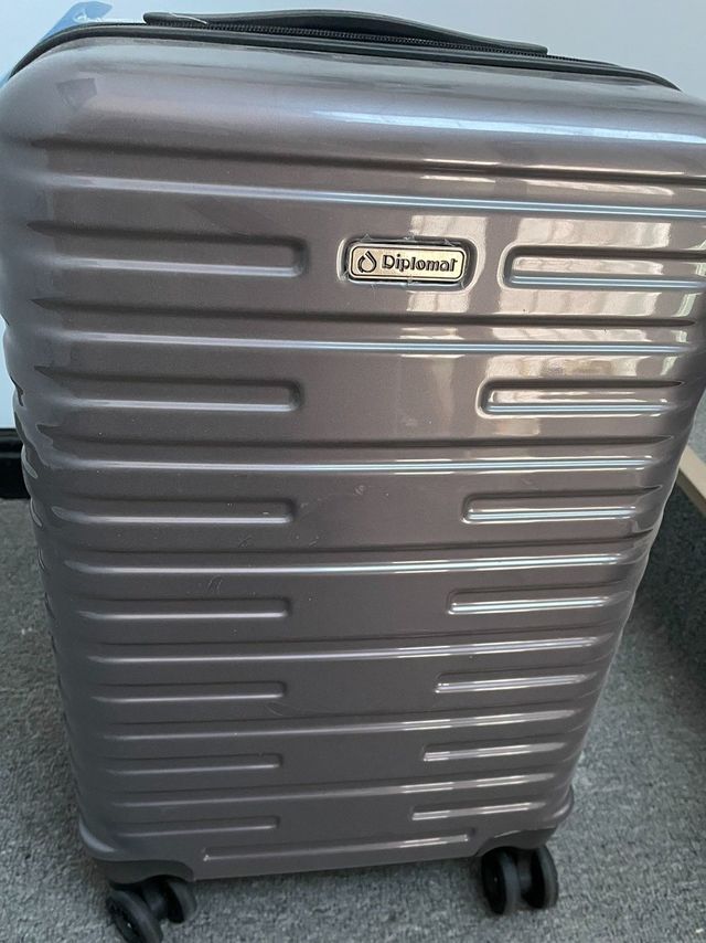 开学新装备之外交官行李箱