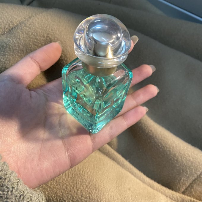 第一瓶香水爱马仕尼罗河花园
