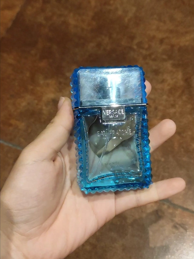 男生当然也可以喷香水啦