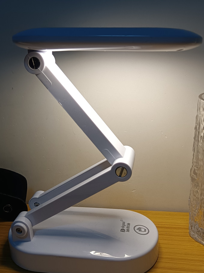 迪伽迪普通台灯