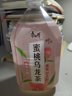 康师傅蜜桃乌龙茶很好喝❤️