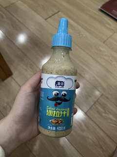 这是我最喜欢的一款沙拉酱！