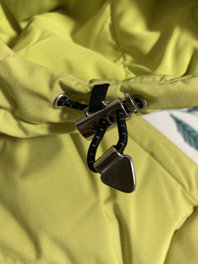 李宁荧光黄羽绒服穿上就是街头靓仔