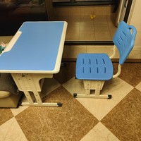 开学新装备-添购新桌椅