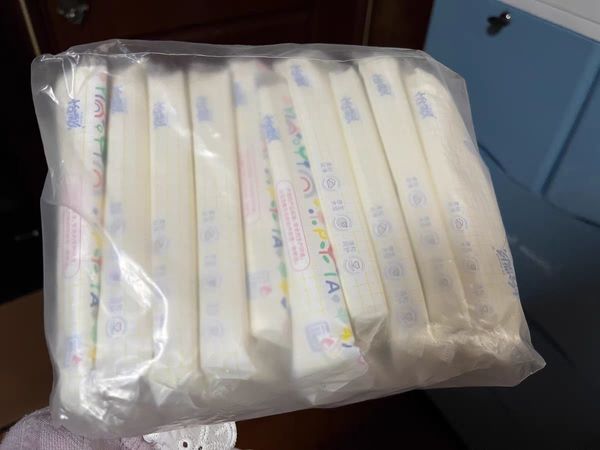 偷偷用我侄子的…