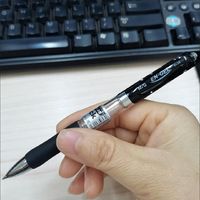 学生时代的笔，还是最经典的笔