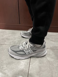 new balance 990V6元祖灰首晒