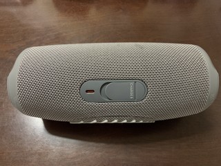 JBL Charge 5， 震撼的效果！春天郊游好伴