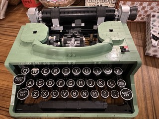 LEGO乐高 21327ideas系列打字机，真的很帅