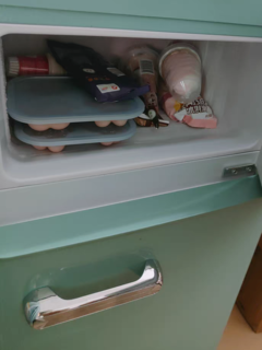 实用方便制冷效果好的小冰箱
