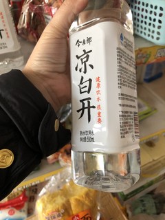 矿泉水选择有矿物质的