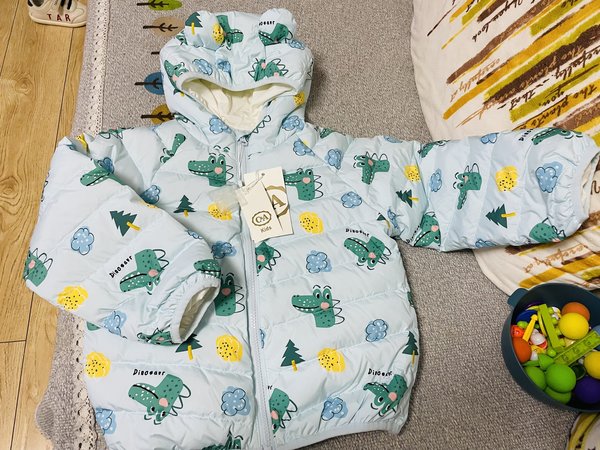 跟着值得买薅得C&A羽绒服简直太棒！