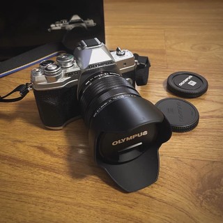 奥林巴斯 OM-D E-M10 Mark IV