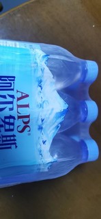 阿尔卑斯饮用天然矿泉水六瓶装