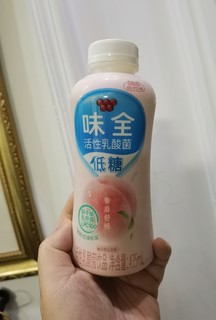 吃完午餐来一瓶！