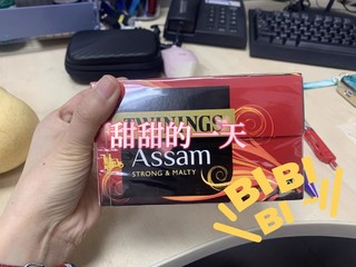 午后优雅的喝一杯红茶，气味香浓