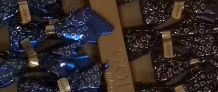 GODIVA歌帝梵巧克力礼盒松露巧克力铁盒12颗+3颗零食送女友礼物