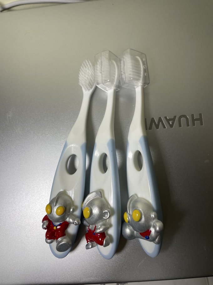 孩子的奥特曼牙刷_什么值得买
