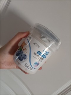 蓝莓山药酸奶饿的时候喝一罐